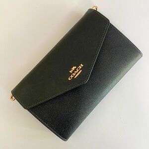 EUC Coach Chain Crossbody